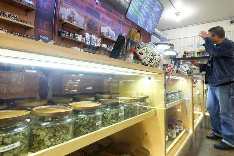 Steps in Purchasing in Medical and Recreational Cannabis Dispensaries