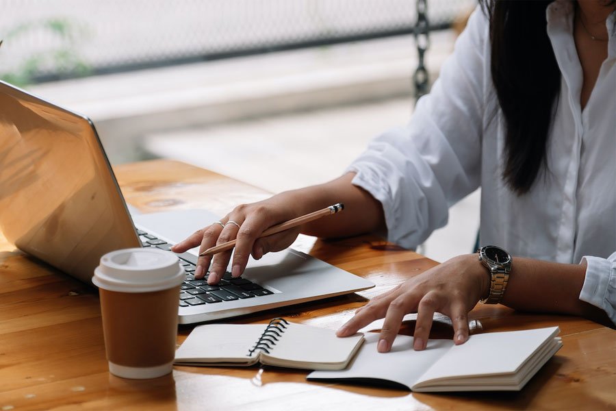 The Ultimate Guide to Crafting a Stellar Synthesis Essay: Top Tips and Tricks for Success